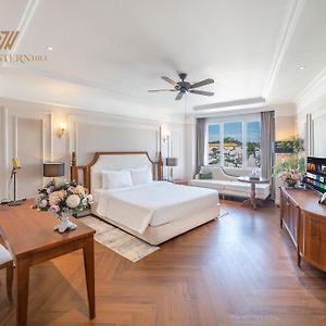 Junior Suite City View